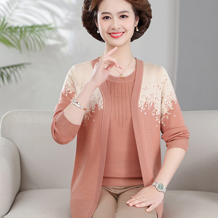 Spring and Autumn new middle-aged and elderly mother's sweater real two-piece suit loose top fashion middle-aged women's sweater