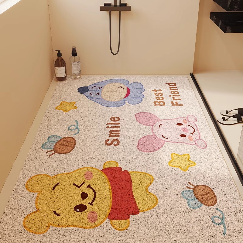 シャワー浴室のマットは透かし彫りの糸輪を敷いて滑り止めを防止します。