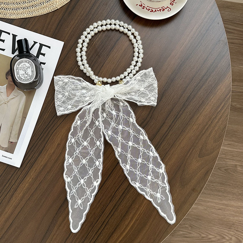 Collar de perlas Nueva bufanda de seda de encaje con cadena de clavícula francesa