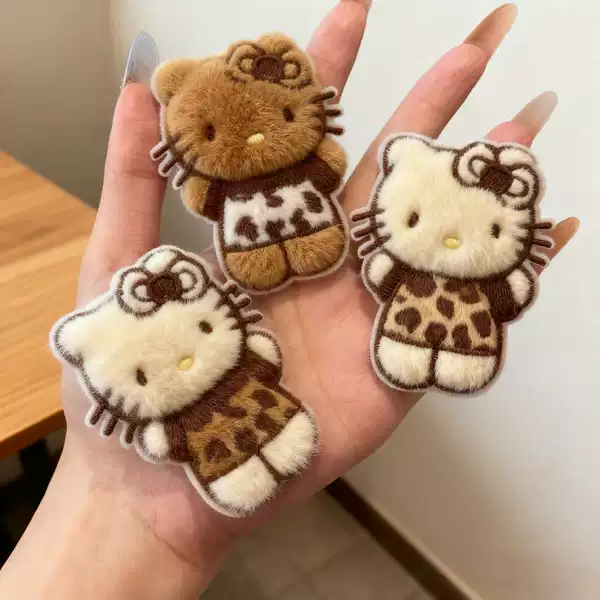 Korean Retro Style Kitty Plush Bangs Patch with Leopard Print Elements, Cute Girly Side Bangs Hair Accessory