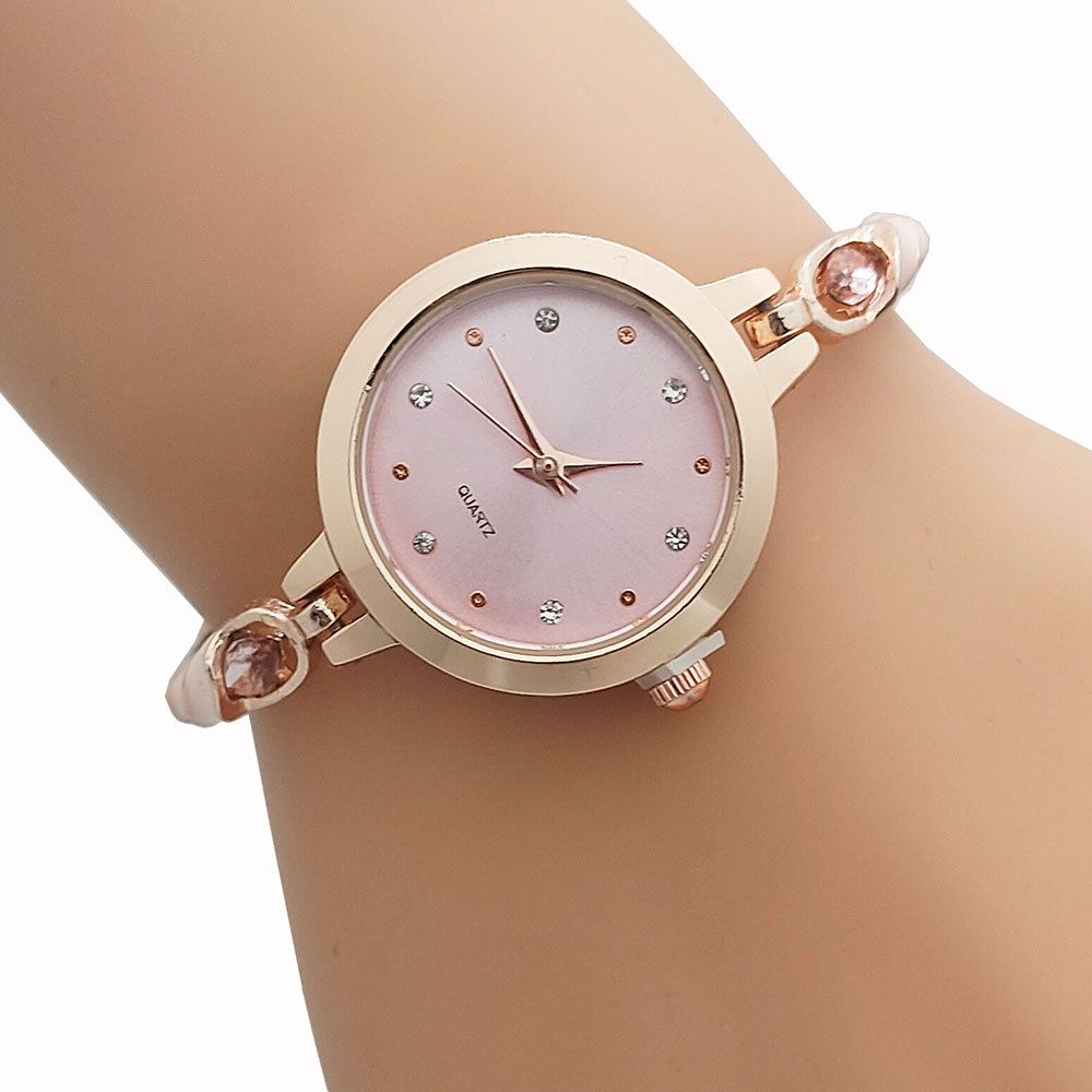 Cute Sweet Solid Color Jewelry Buckle Quartz Women's Watches display picture 14