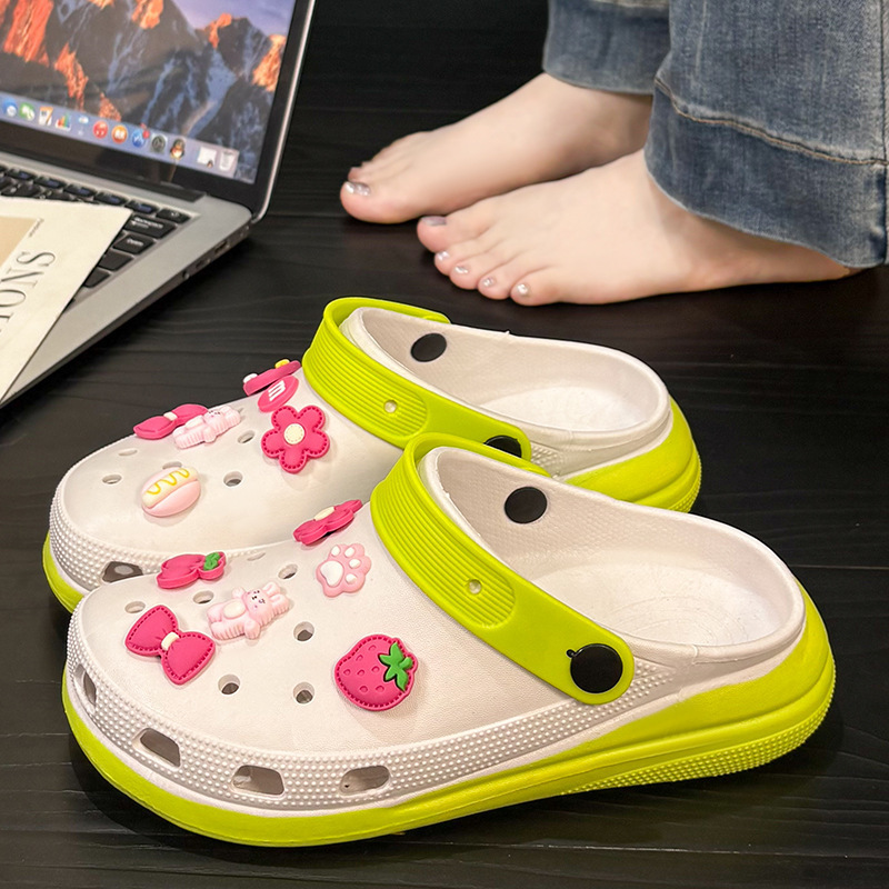 2025 New Style Puff Pvc Cute Cartoon Clogs for Women, Summer New Model, Height-Increasing Thick-Soled Non-Slip Sandals