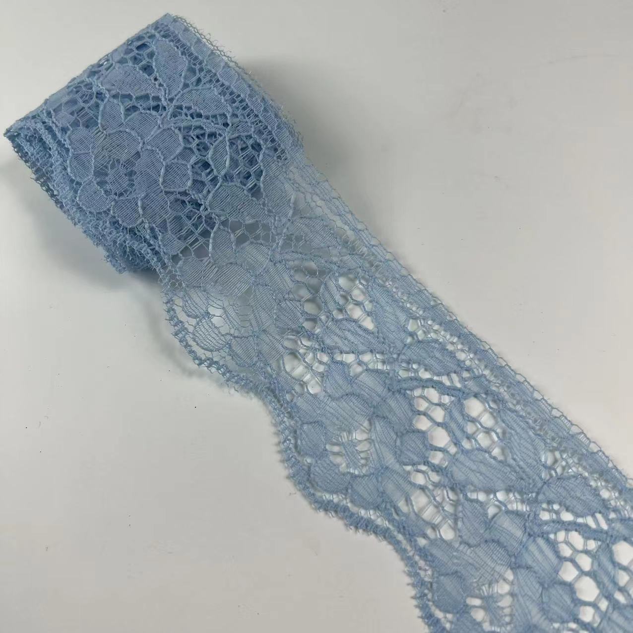 Suministro directo de fábrica 6cm encaje ropa textil para el hogar falda collar accesorios encaje color no elástico material de poliéster al por mayor