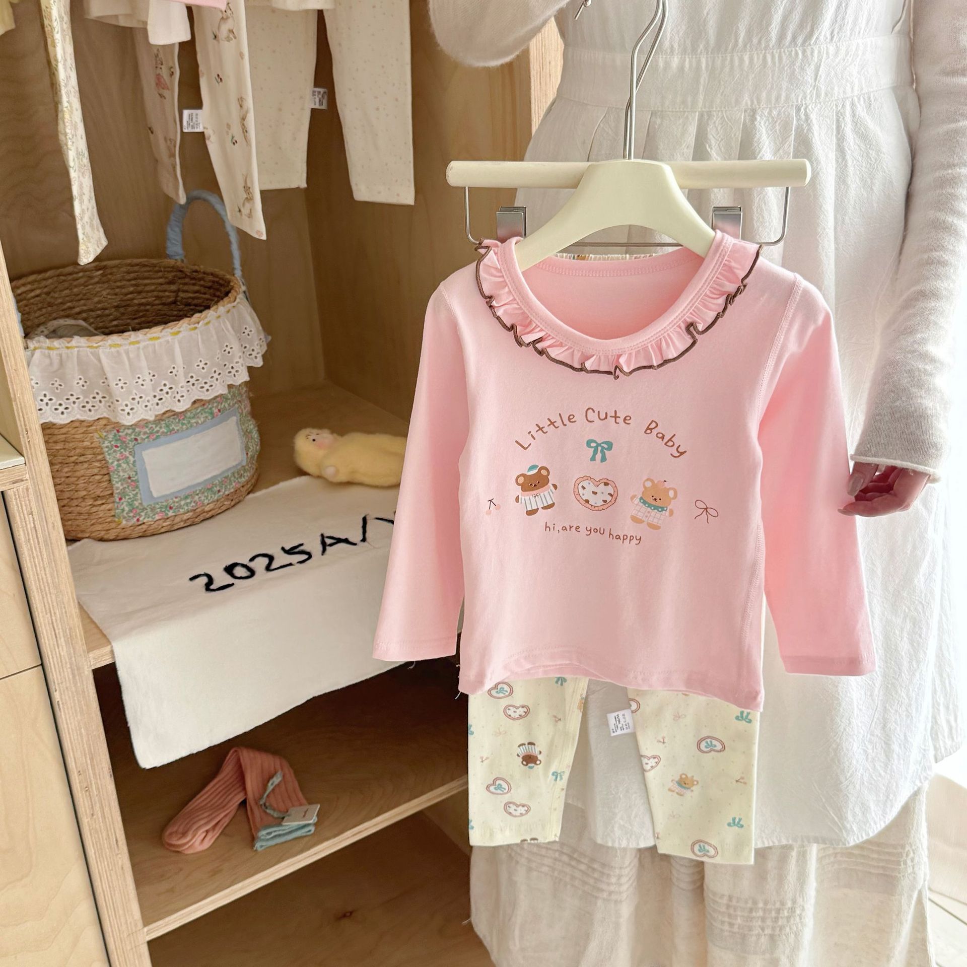 [personalizada] pijamas infantiles niñas primavera y otoño manga larga set de dibujos animados para mujeres bebés chaqueta de otoño pantalones de otoño ropa para el hogar