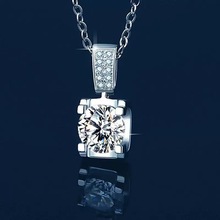 �K��ţ�^��PT950�����ʯ��Ů���朕r���i���18K���錚��