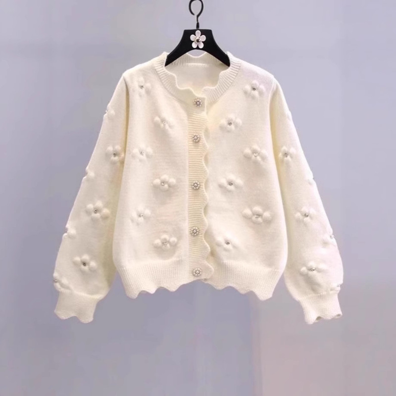 Korean Style Autumn and Winter New Beaded Fashionable Age-Reducing Knitted Cardigan Women's Design Stereo Small Flower Sweater Women's Jacket