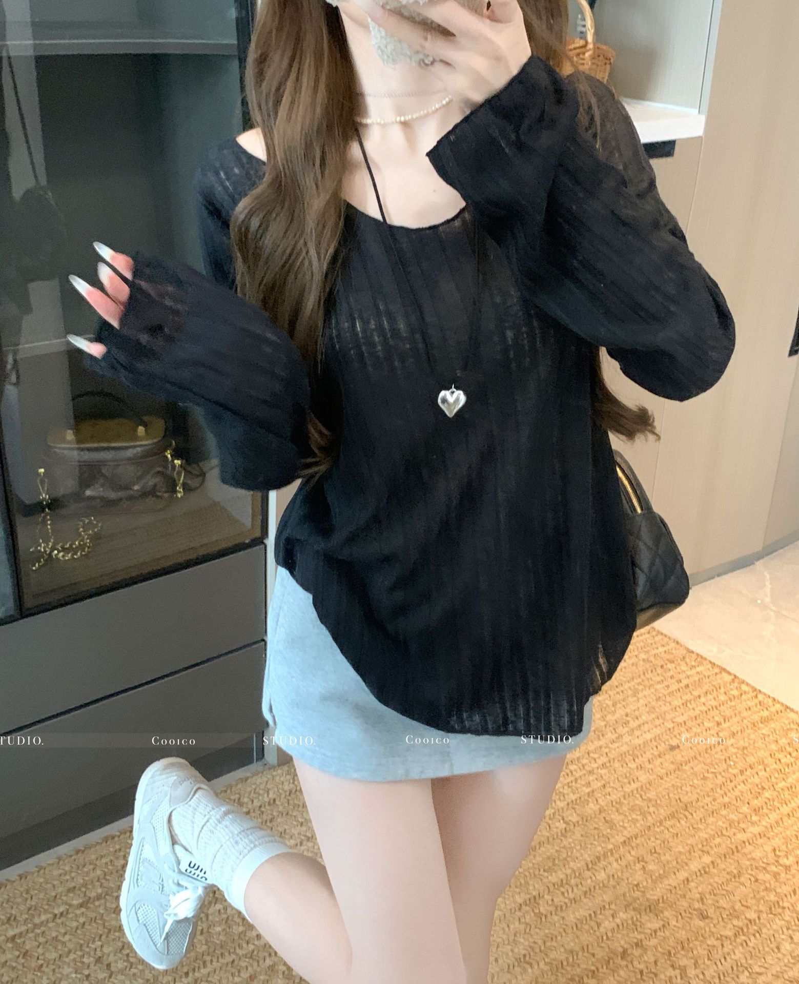 검은색