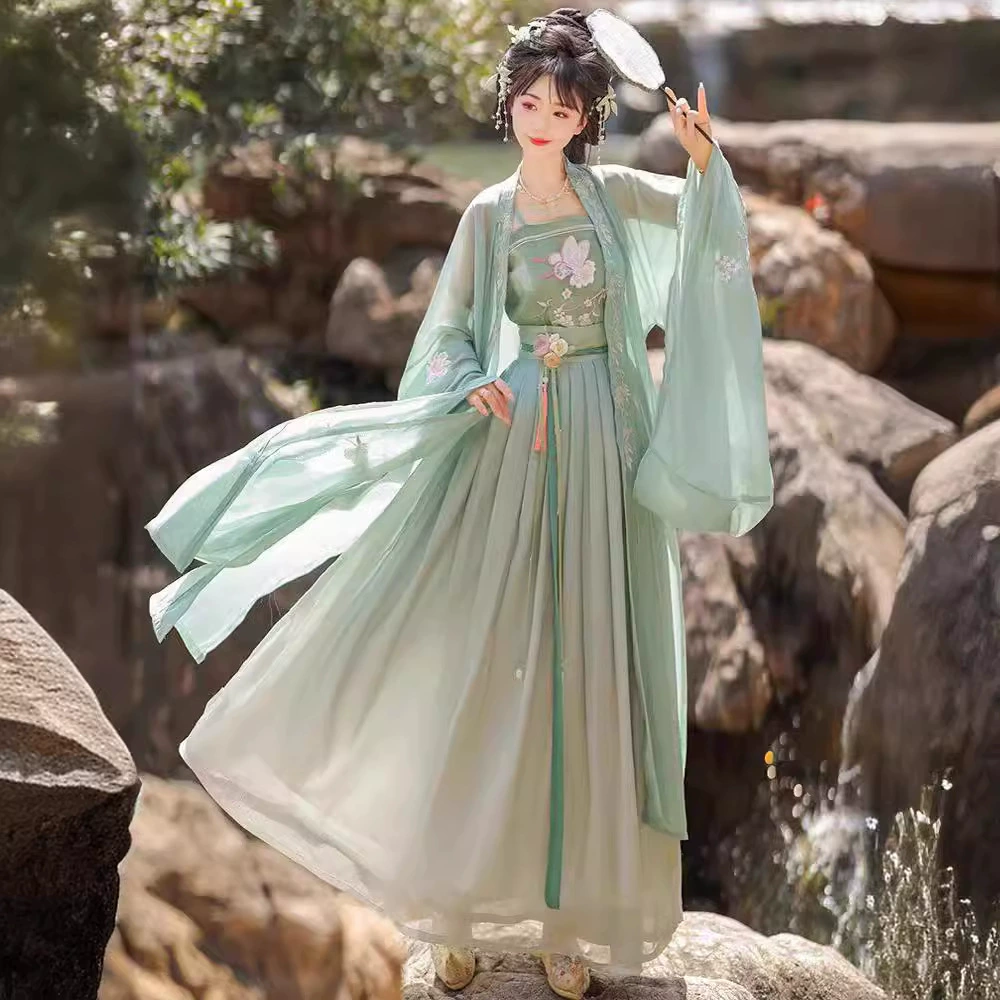 Летняя новая юбка-кедр