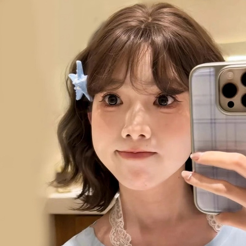 Adorable starfish hair clip with a sweet seaside vacation style, side-swept bangs hair clip, summer sweet girl hair accessory and headpiece