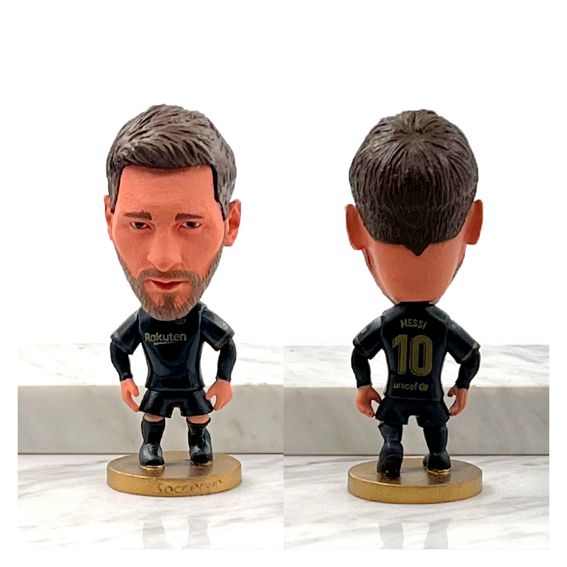 Barcelona-Messi in black