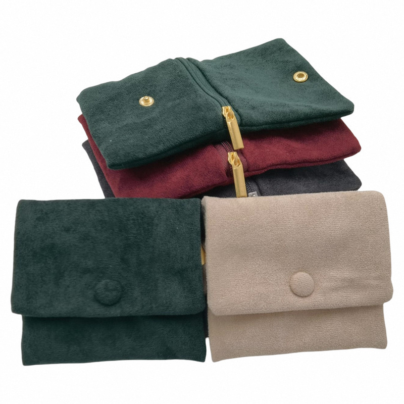 High-grade jewelry sheep Beijing velvet snap button zipper double compartment bag ring earring pendant flannel packaging storage bag High-grade jewelry sheep Beijing velvet snap button zipper double compartment bag ring earring pendant flannel packaging storage bag