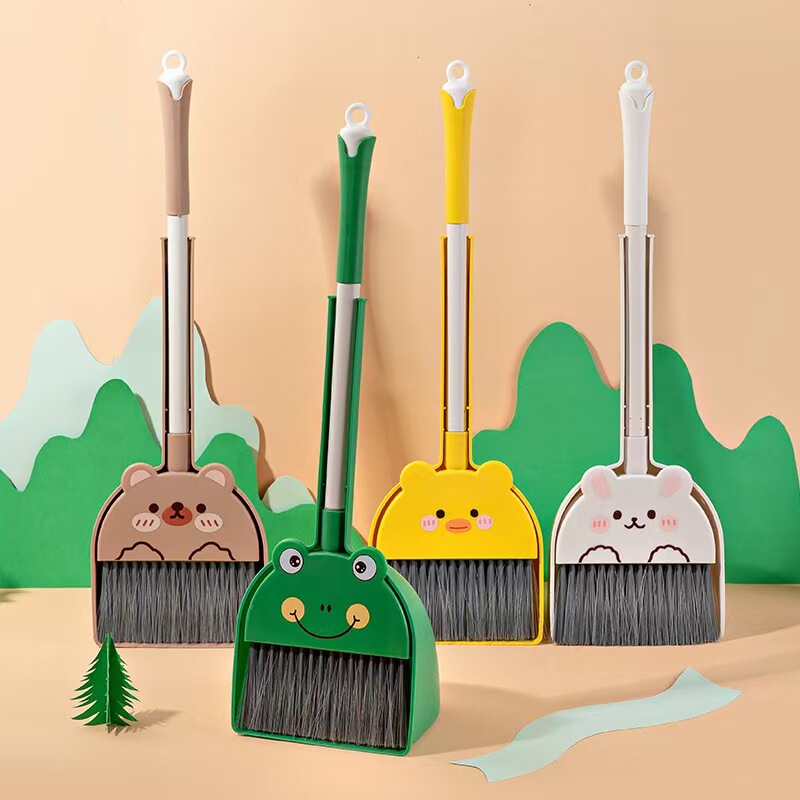 New Mini Broom and Dustpan Set for Children, Two-Piece Toy Broom and Mop Set for Home Use New Mini Broom and Dustpan Set for Children, Two-Piece Toy Broom and Mop Set for Home Use