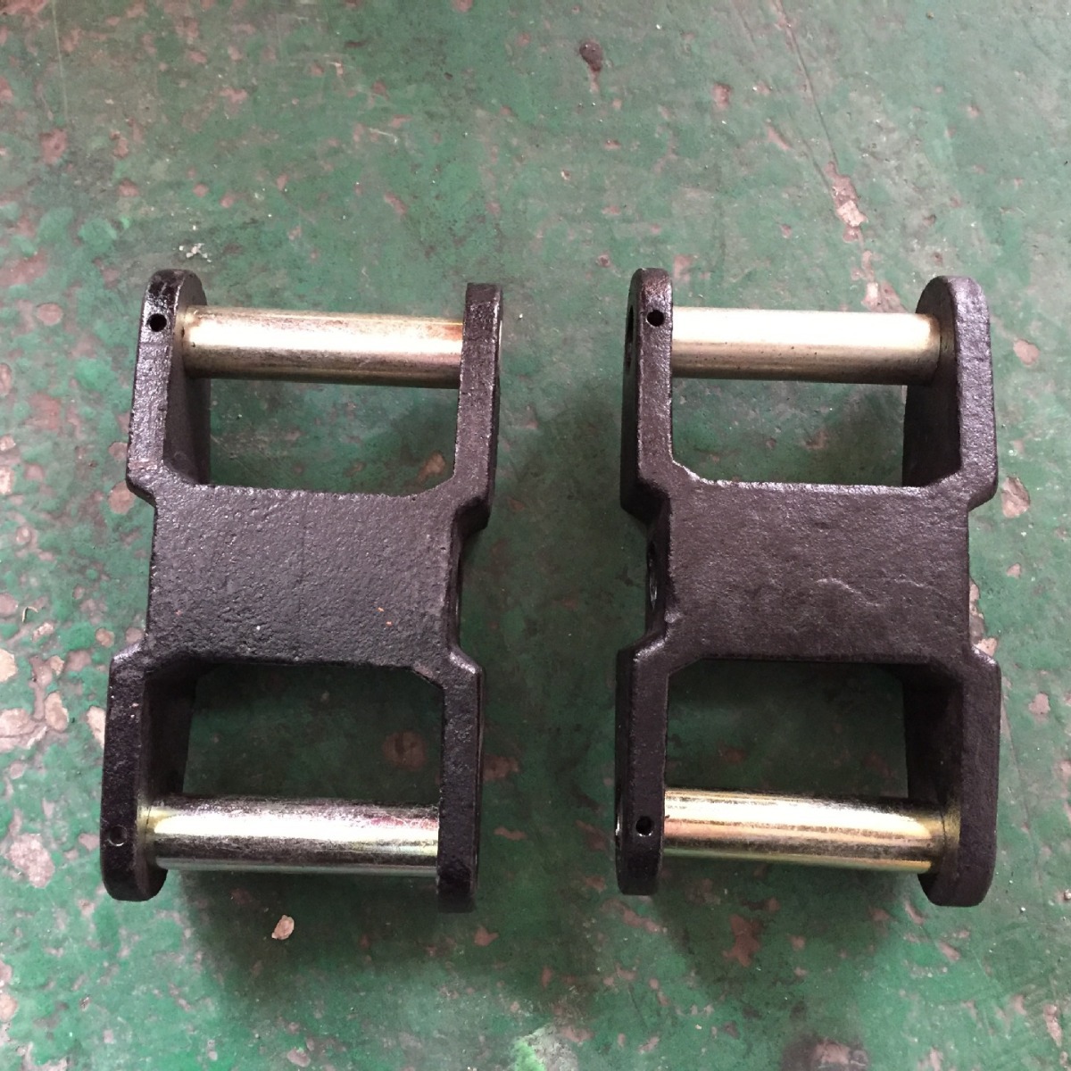 欧能轮架  堆高车前轮架  叉车配件 电动叉车轮架 配件