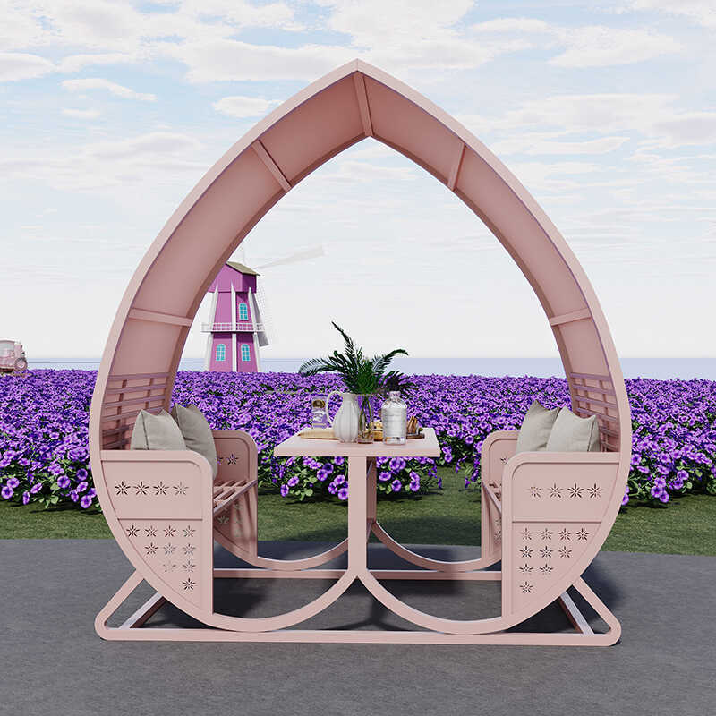 Outdoor Heart Chair, Courtyard Decorations, Internet Celebrity Scenic Spots, B&B Ornaments, Check-In Couple Heart-Shaped Peach-Shaped Tables and Chairs