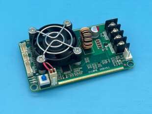 �Ƽ�TEC�ؿ���΢��X����PID�ؿ؃x�댧�w����Ƭ�ضȿ���ģ�K