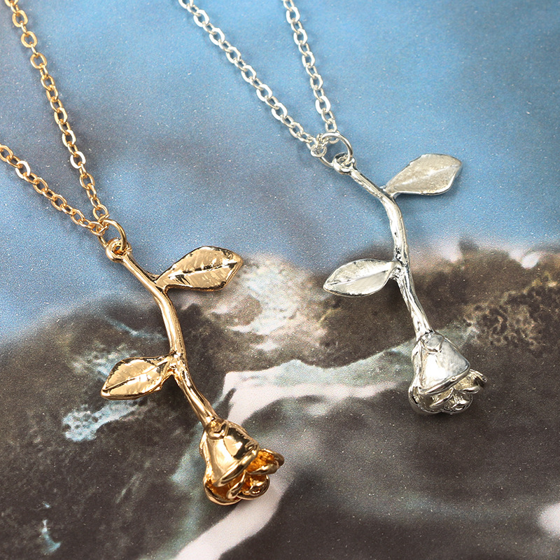 Valentineu0027s Day Rose Alloy Single Simple Love Aluminum Necklace Clavicle Chain Wholesale