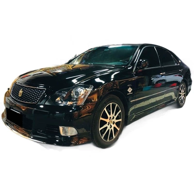Big Surrounded: Toyota Crown 184 modified front