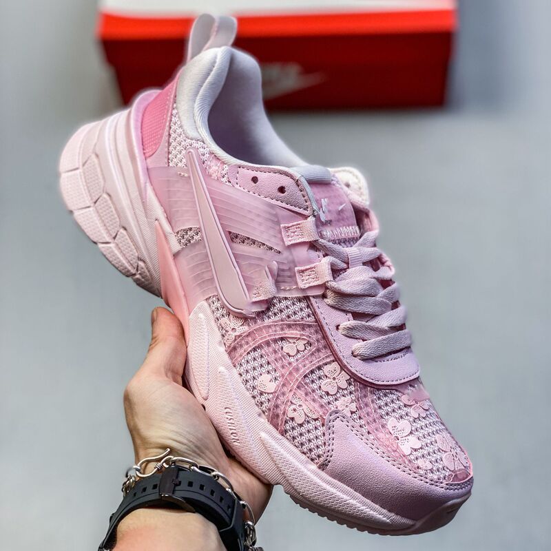 Original V2K Breathable Mesh Wear-Resistant Cushioning Sports Running Shoes for Men and Women, Casual Retro Versatile Comfortable Dad Shoes Original V2K Breathable Mesh Wear-Resistant Cushioning Sports Running Shoes for Men and Women, Casual Retro Versatile Comfortable Dad Shoes