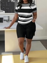 M 38540 Women's Striped T-Shirt Set ����T����װ �羳ŷ����