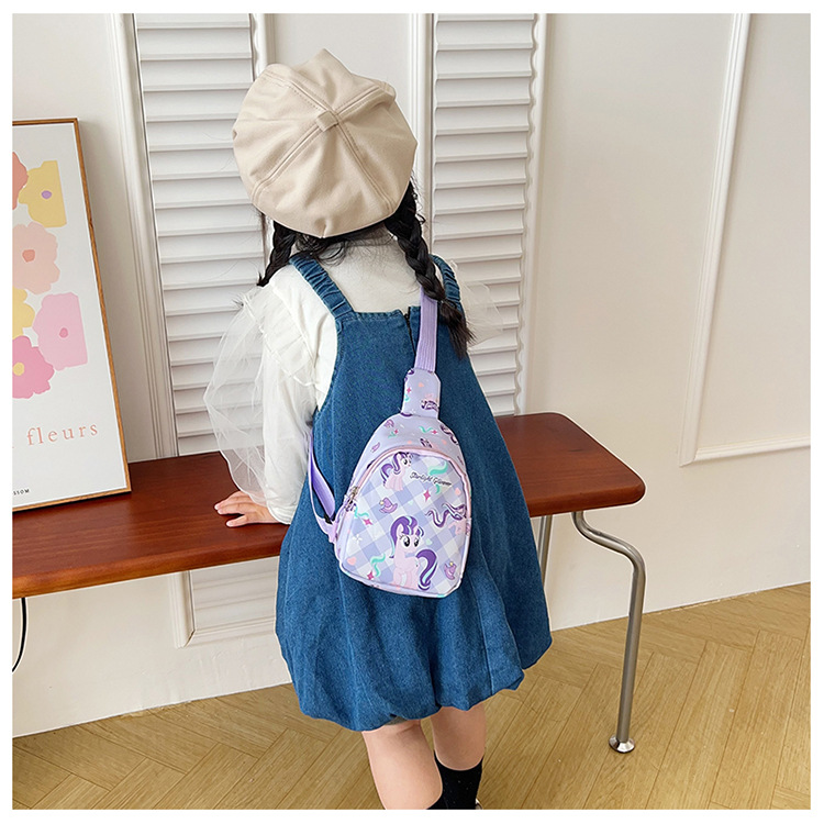 Wholesale of 2024 new children's bags, ins Korean cartoon chest bags, lightweight and fashionable travel crossbody backpacks for boys and girls undefined