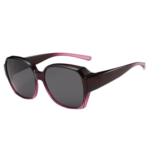 Polarized sunglasses can be worn with myopia glasses