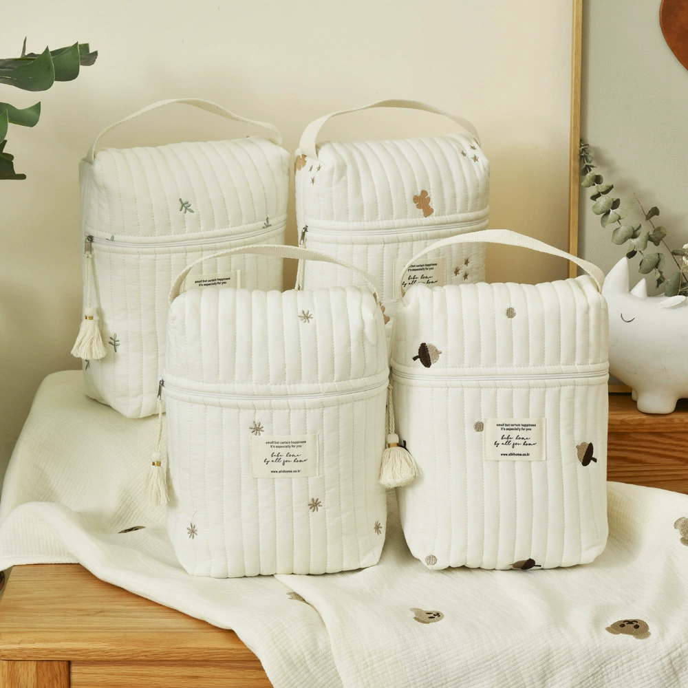 Ins Style Стеганая вышитая сумка для мумии Детская бутылочка Сумка для хранения подгузников Детская тележка для хранения Подвесная сумка на молнии