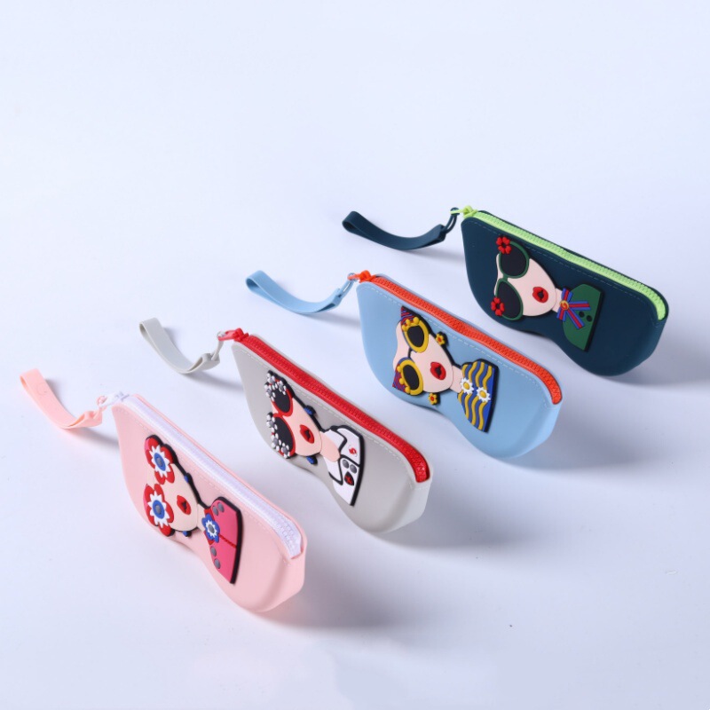 Soft Silicone Glasses Bag Women's High-value Cute Large Space Hangable Bag Travel Drop-resistant Sunglasses Sunglasses Storage Box