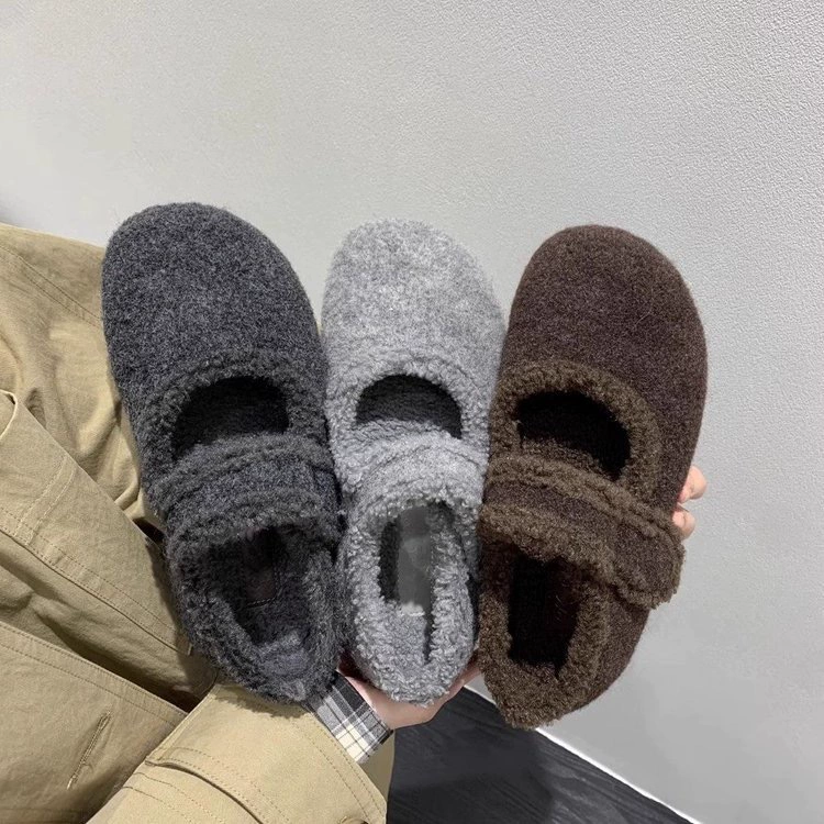 Теплые и бархатные меховые туфли Мэри Джейн увеличены внутри