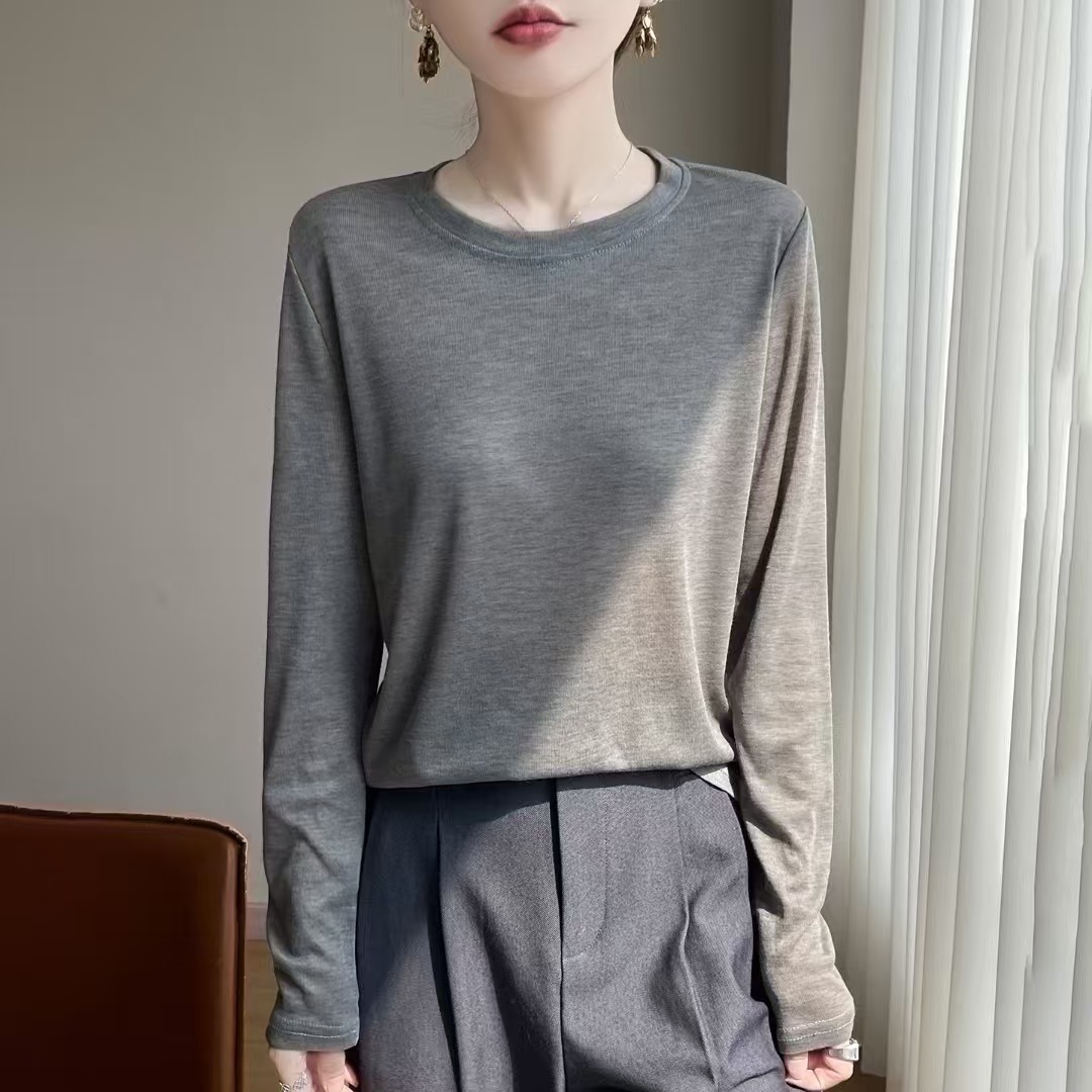 Gray fog brown