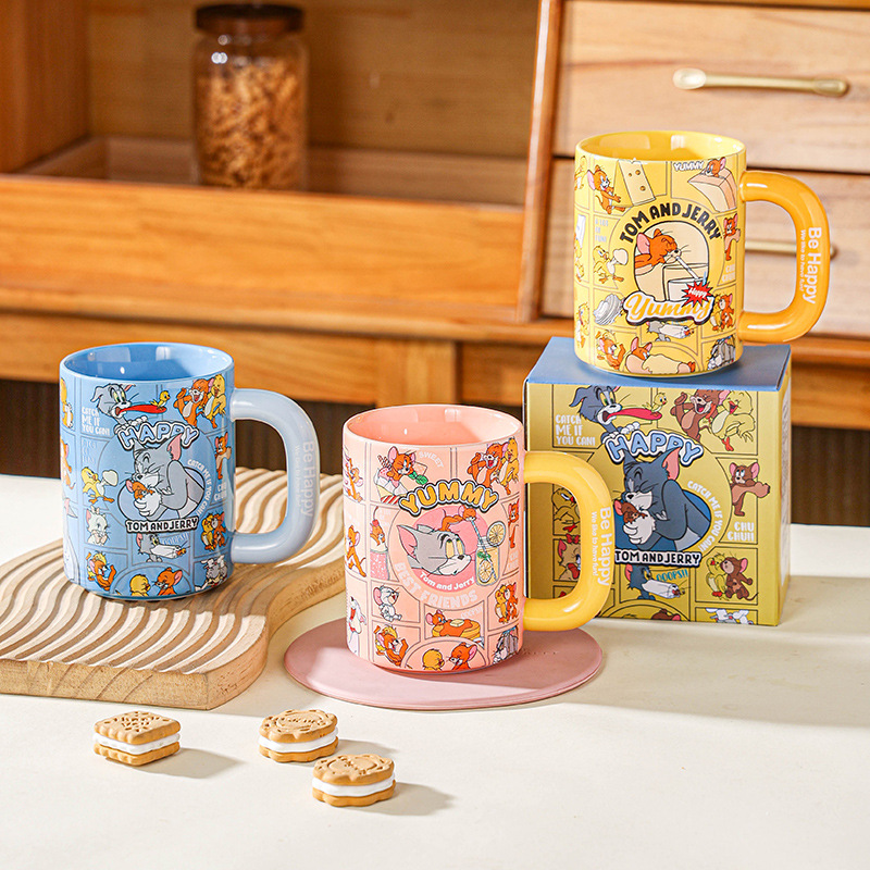Taza de cerámica para gatos y ratones Taza para beber para el hogar de dibujos animados 2025 Taza de oficina nueva Taza de leche con valor nominal