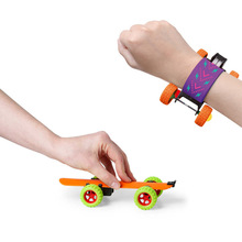 创意新奇啪啪圈手环特技变形回力车滑板翻滚越野车儿童玩具礼物