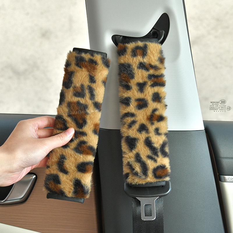 Personalized Leopard Print Plush Car Seatbelt Shoulder Pads Winter Warm Anti-Strangle Shoulder Straps Universal Car Interior Accessories