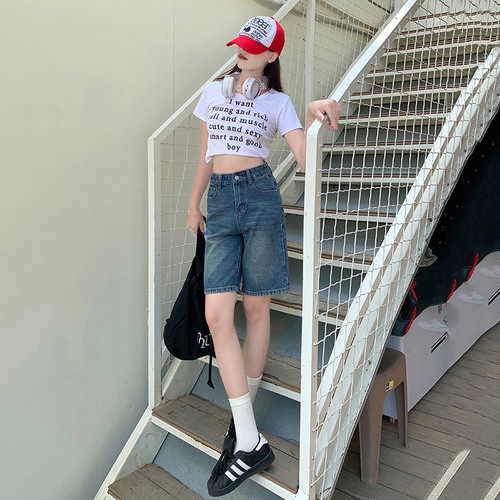 Relaxed denim shorts for women, summer thin design sense, slimming wide-leg hot girl five-point middle pants