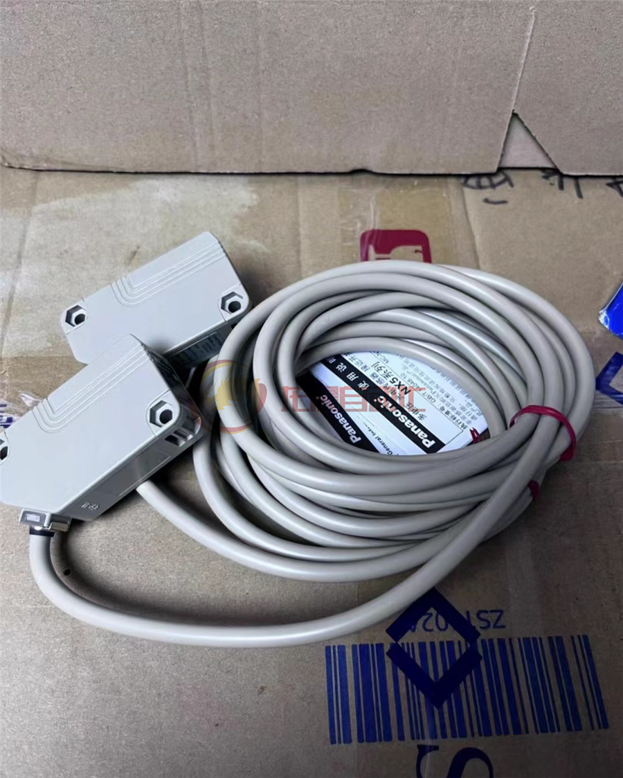全新  NX5-M30A 光电开关对射传感器