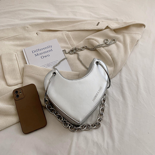 Foreign trade niche trendy cool bags for women 23 new style chain special-shaped peach heart love bag Korean version personalized shoulder crossbody bag