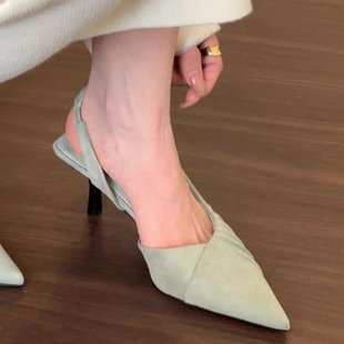 Material, technology, to create exclusive your fashion taste! Black green creamy-white tip