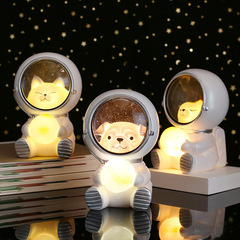Star System Guardian Astronaut Themed Cartoon Cute Resin Desk Lamp Ornament for Kids' Birthday Gift