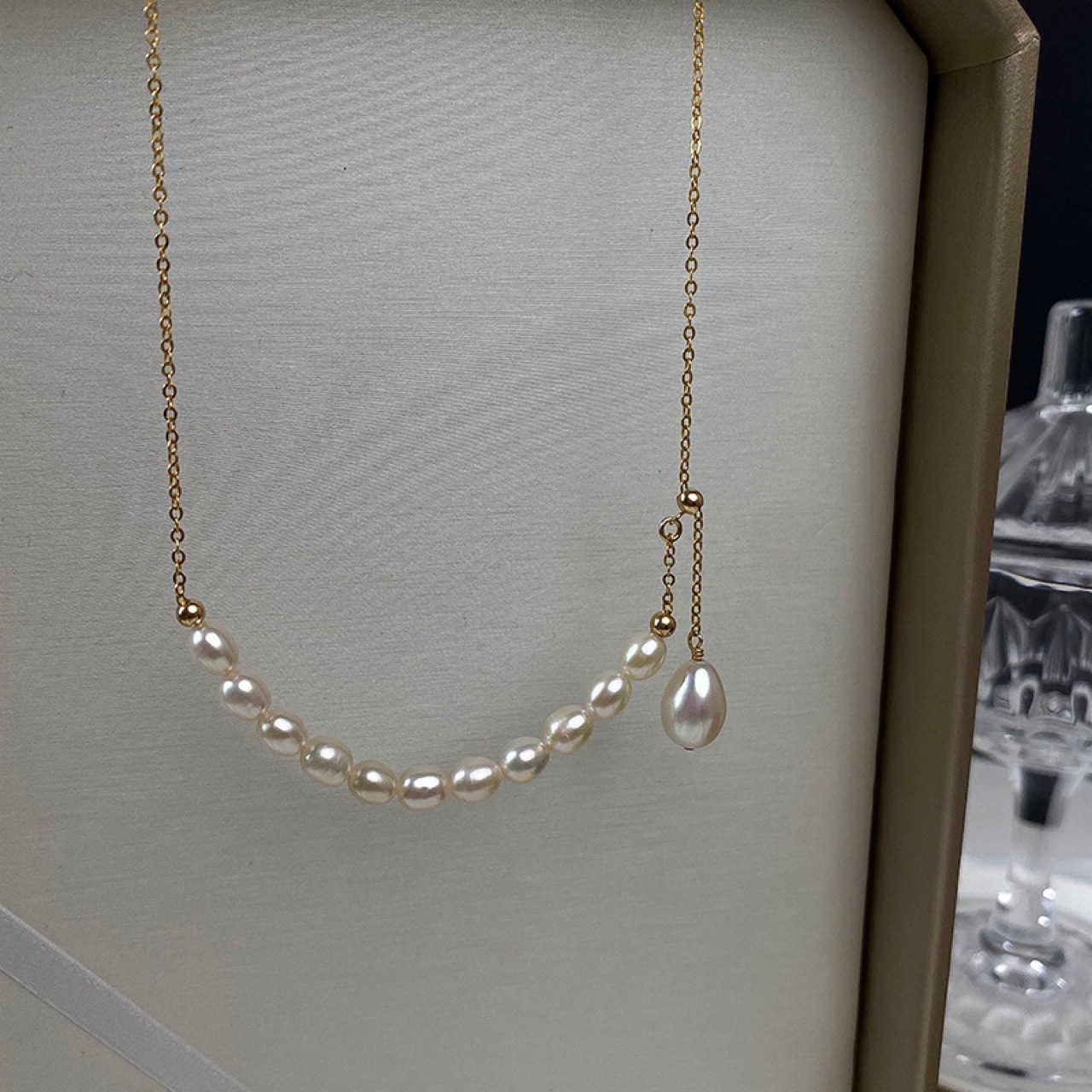 Style Simple Couleur Unie Perle D'eau Douce Le Cuivre Plaqué Or 14k Collier En Masse display picture 3