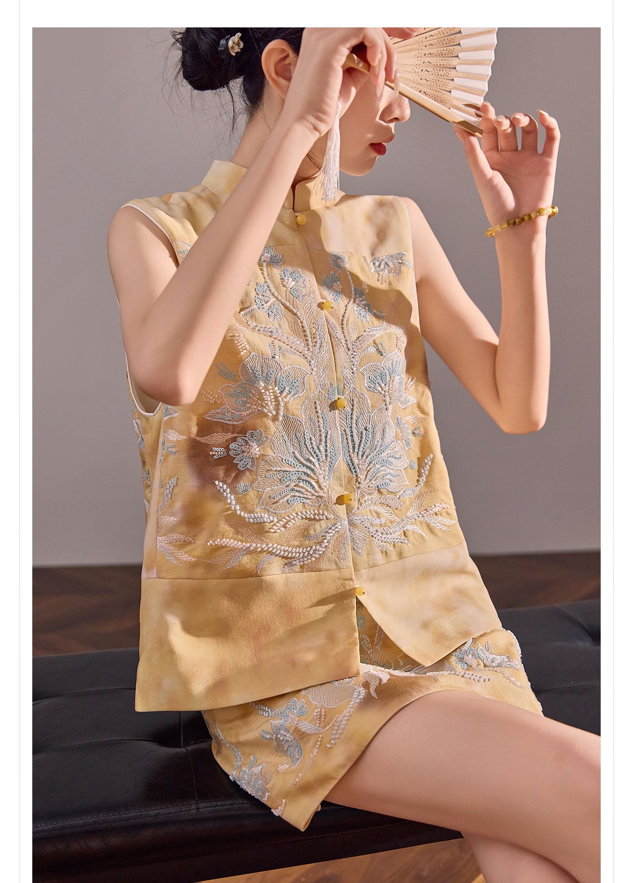 Bộ vest chân váy cổ đứng thêu họa tiết nặng cao cấp mùa hè ZX N6005 — áo vest màu vàng, váy màu vàng, váy xanh chi tiết 21