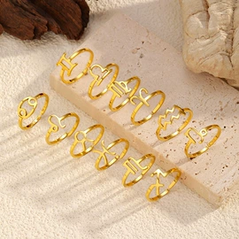 项链;耳环;戒指