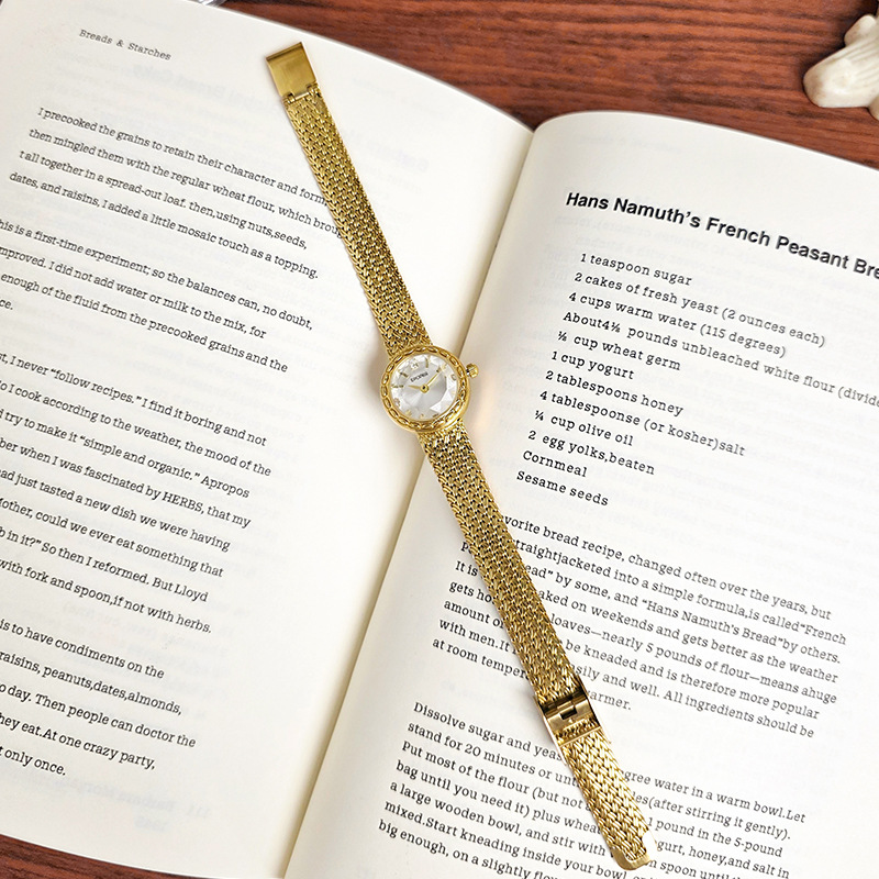 Medieval Watch Wheat Ears, Retro, High-Looking, Exquisite, Compact, Women's Model, High-Looking, Light Luxury, Waterproof Quartz Watch for Women