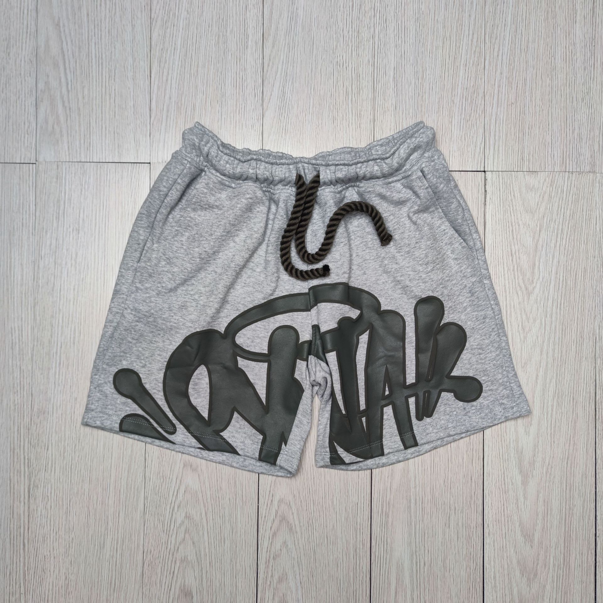 13 pantalones cortos grises (accesorios + bolsos)