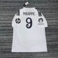 24/25 Real Madrid Home #9