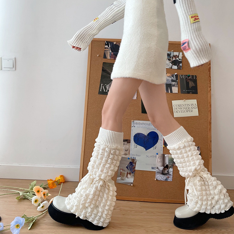 Japanese new item Y2K millennium spicy girl cream puff satin ribbon bell-bottom stockings set retro JK girl foot cover