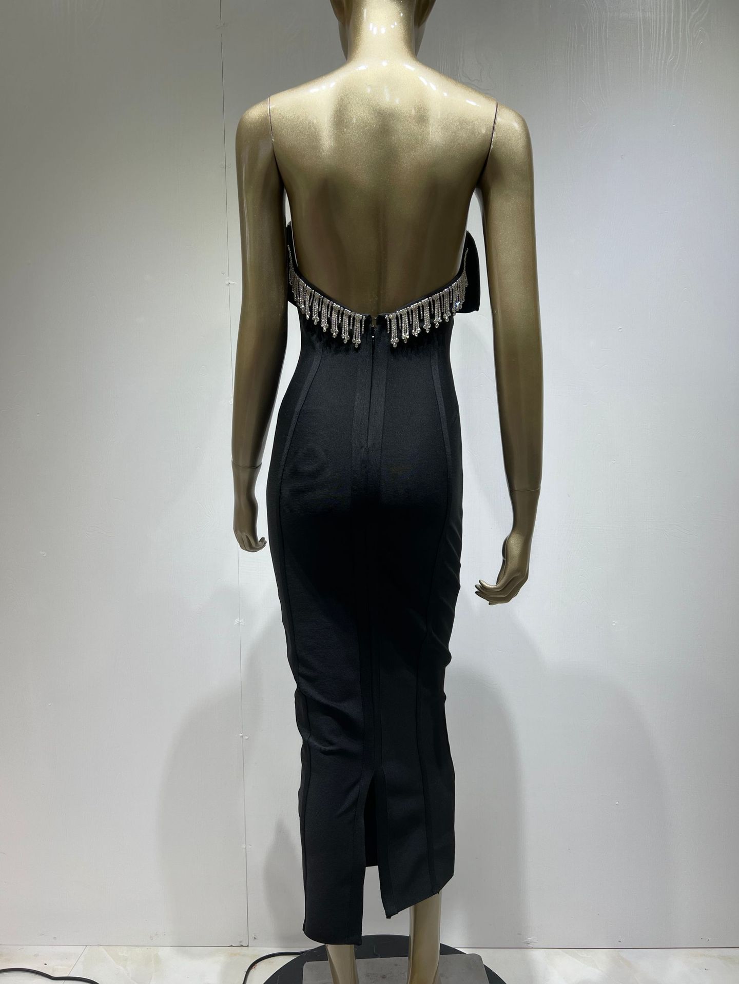 Women's Sequined Dress Image 10
