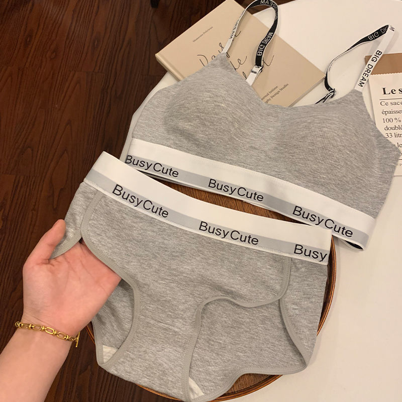 [1376 People Praise] Sports Bra for Women to Wear Outside, Small Breasts Are Pushed Together, Secondary Breasts Are Reduced, Sagging Is Prevented, Beautiful Back Is Seamless, New