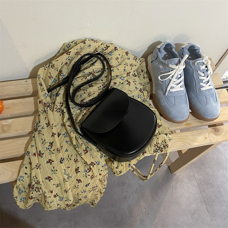 Borsa per cellulare leggera, semplice ed elegante, con tracolla, color caramella, versione coreana versatile_voghion.com