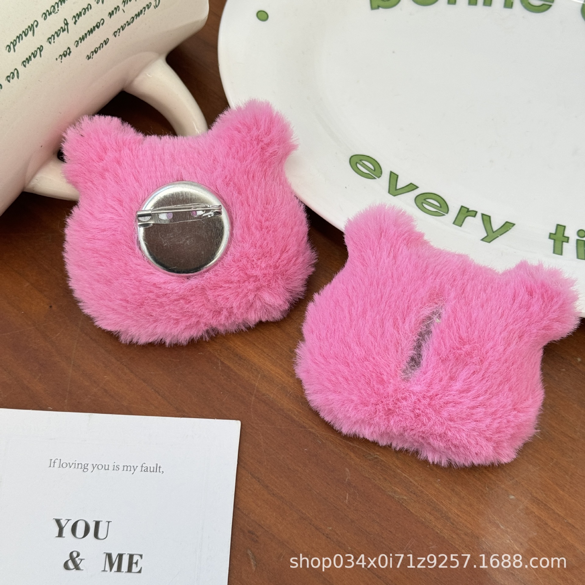 Caricatura peluche fresas osos accesorios para el cabello adorables animales tocaduras DIY broches joyas al por mayor