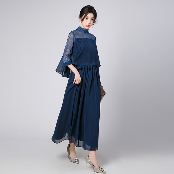 Long shiffon evening dress