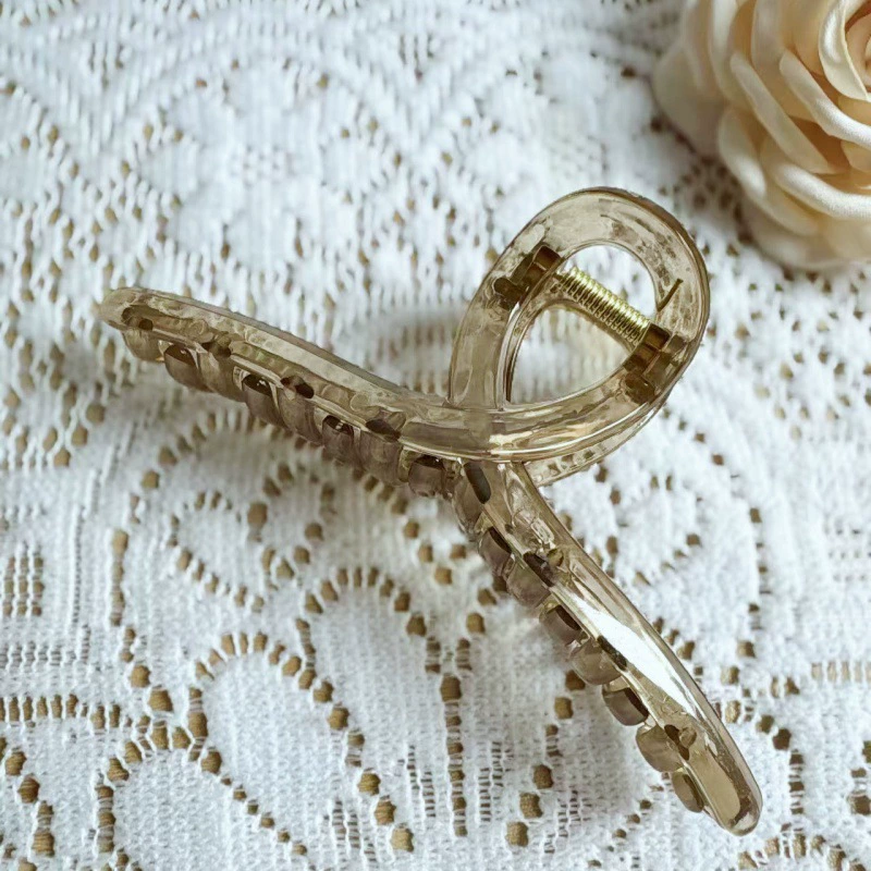 Hair clip for women in spring, high-quality hair sensation, shark clip, medium-sized cute claws, medium-sized hair clip, medium-sized hair claw clip,